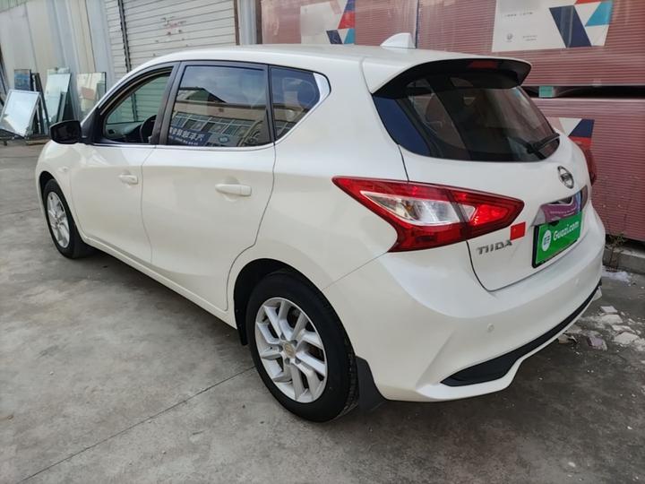 Tiida 2021 1.6L CVT photo 4