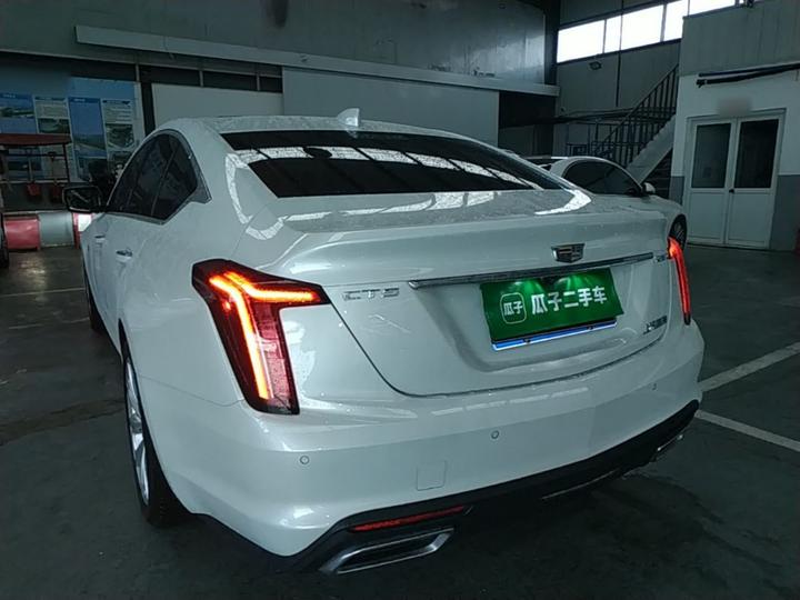 CT5 2023 28T Luxury Standard photo 4