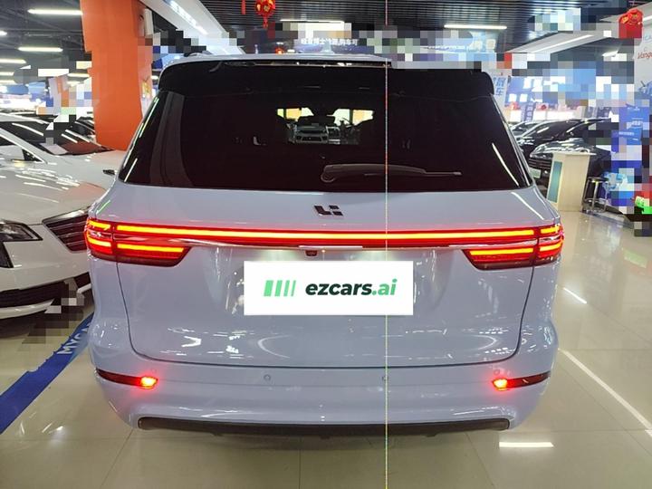Li Auto ONE 2020 EREV 6-Seater photo 3