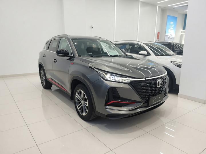 CS75 PLUS 2022 1.5T AT Luxury photo 3