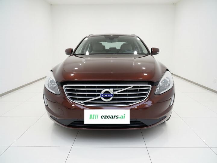 XC60 2015 T5 photo 2