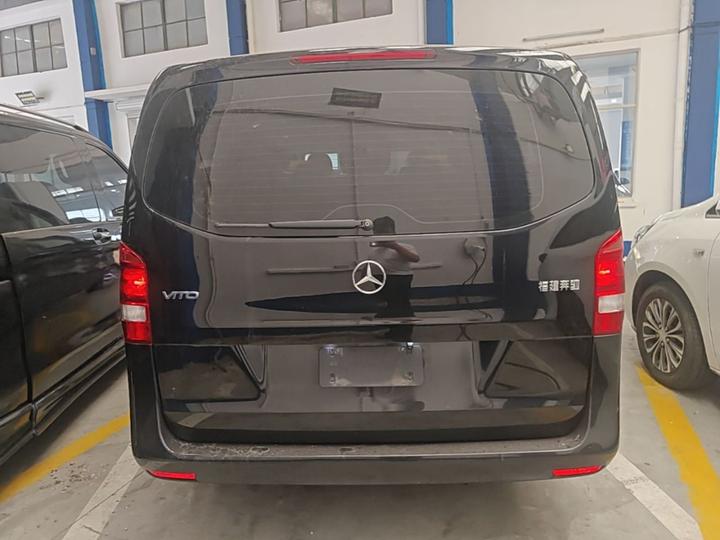 Vito 2023 2.0T Elite 7-Seater photo 3