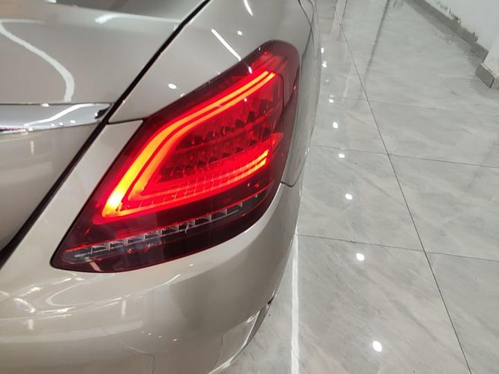 C-Class 2019 Facelift C 260 L Sport photo 7