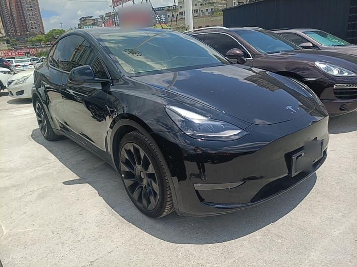 Model Y 2021 Standard Range RWD photo 3