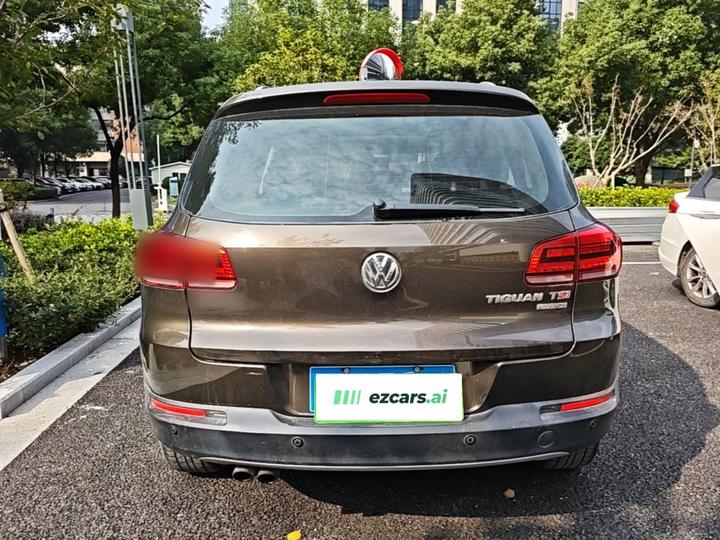 Tiguan 2013 1.8TSI AT RWD Luxury photo 5