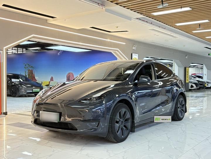 Model Y 2024 RWD