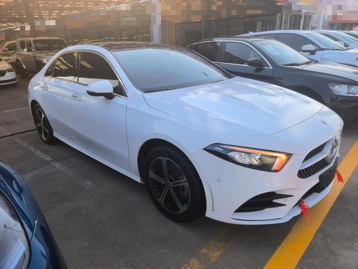 A-Class 2022 Facelift A 200 L Sport Fashion photo 3