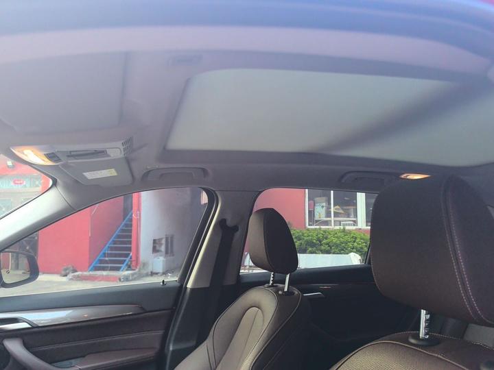 X1 2018 xDrive20Li Exclusive photo 8
