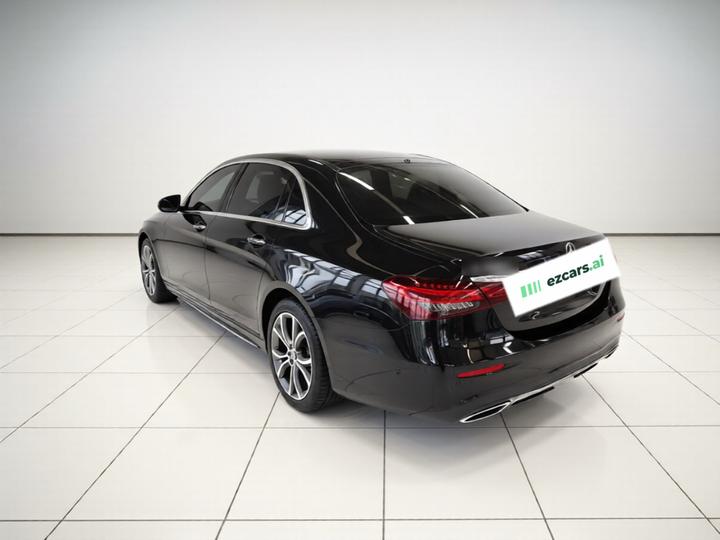 E-Class 2021 E 300 L Sport Luxury photo 4