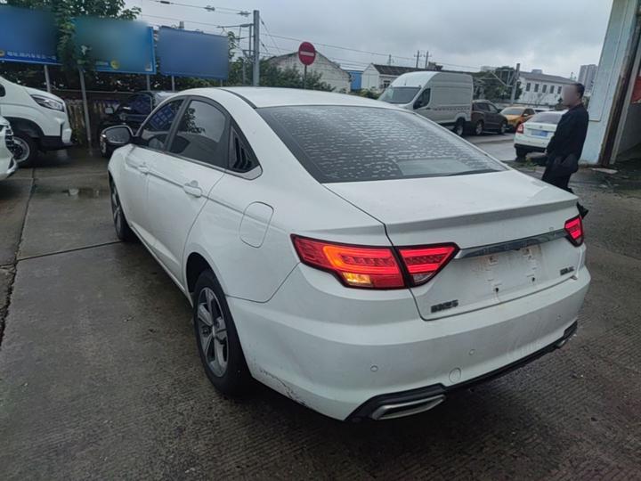 Emgrand GL 2019 1.4T CVT Elite Smart photo 4