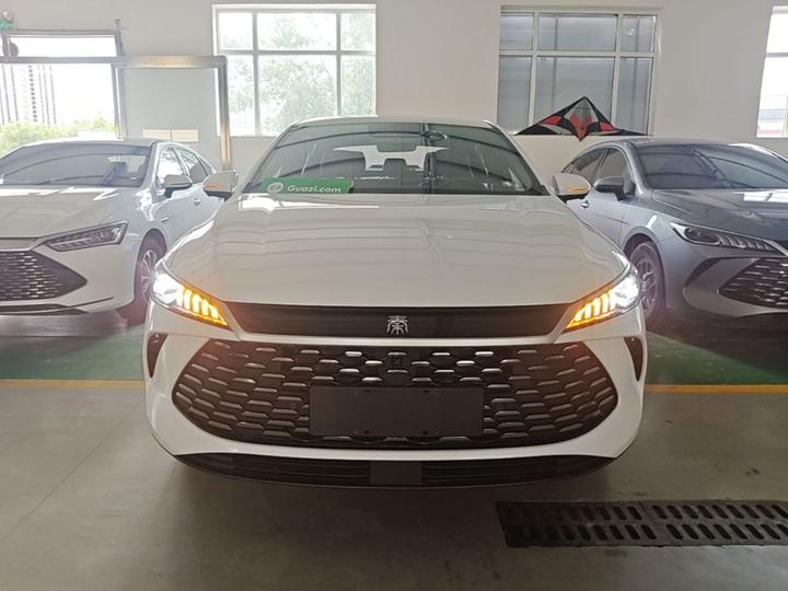 Qin PLUS 2025 DM-i ADAS 120KM photo 2