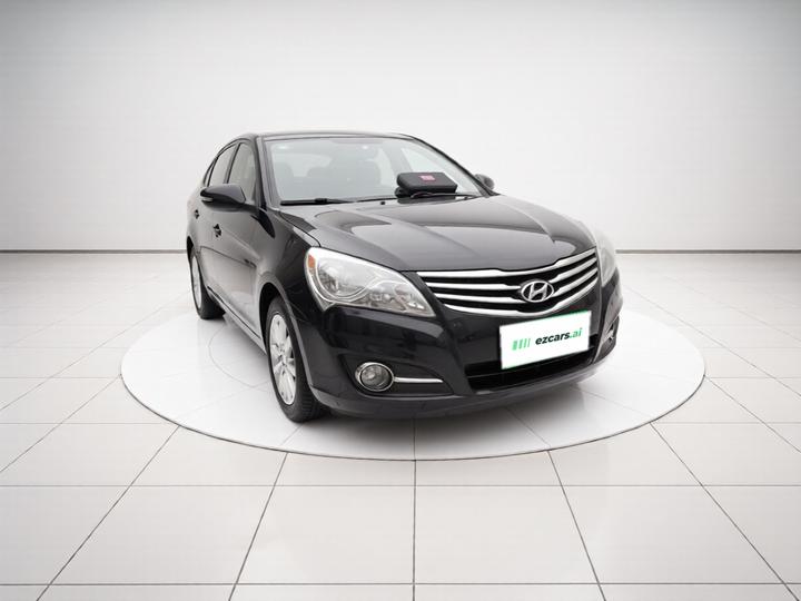 Dynamic 2011 1.6L MT Comfort photo 3