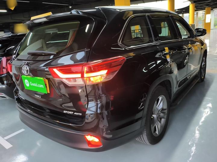 Highlander 2021 2.0T AWD Luxury 7-Seater photo 4