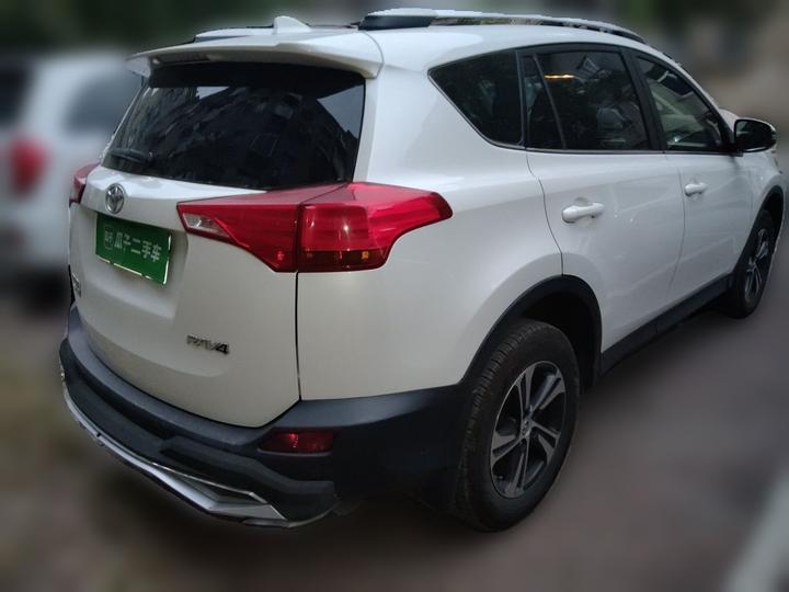 RAV4 2015 2.0L CVT RWD photo 6