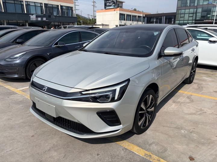 Rising Auto Rising Auto ER6 2020 620km