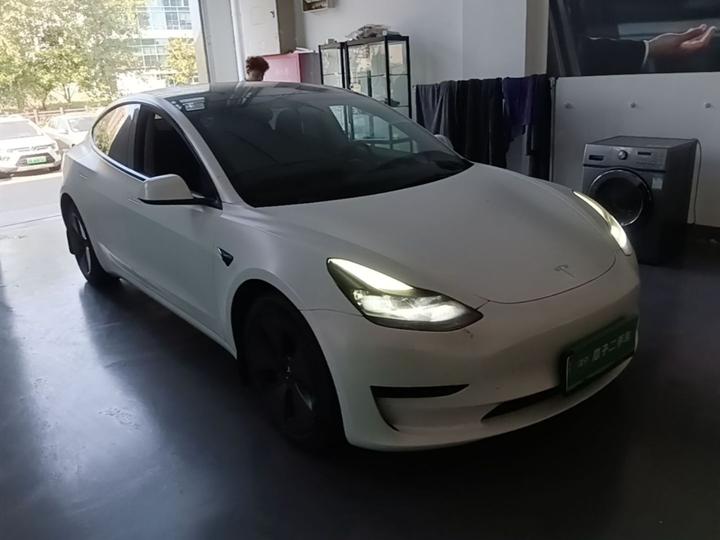 Model 3 2022 RWD photo 3