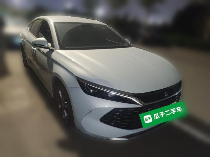 Qin L 2024 DM-i 80KM Leading photo 3