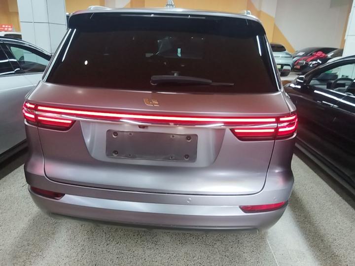 Li Auto ONE 2021 EREV 6-Seater photo 3