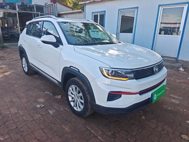 CS35PLUS 2021 1.6L CVT Elite photo 3