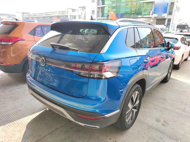 Tayron 2023 330TSI RWD Luxury Plus Advanced photo 4