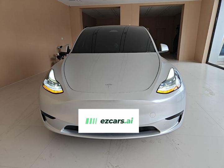 Model Y 2024 RWD photo 2