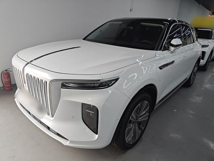 E-HS9 2022 690km 6-Seater