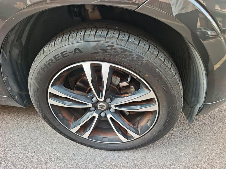 XC60 2019 T5 AWD China V photo 8