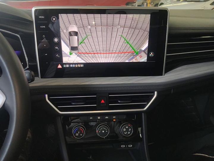 Sagitar 2024 300TSI DSG photo 8