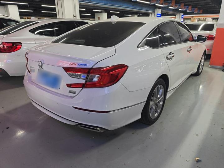 Accord 2018 260TURBO Luxury China VI photo 4