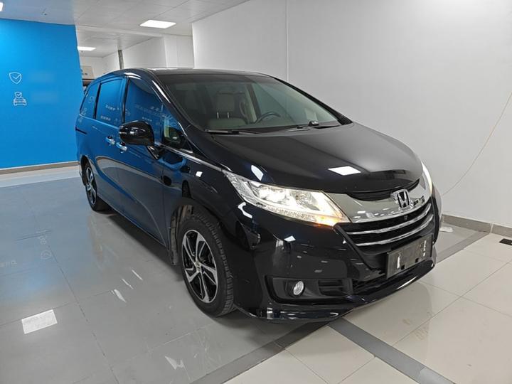 Odyssey 2015 2.4L Supreme photo 3