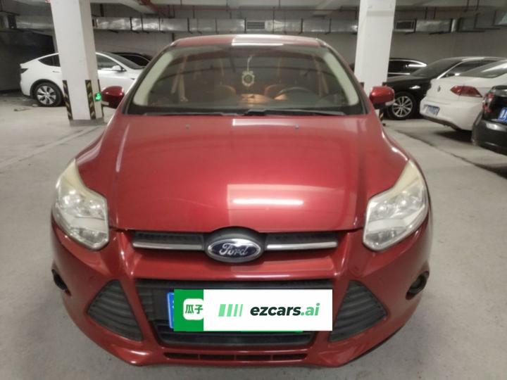 Focus 2012 Hatchback 1.6L AT Comfort photo 2