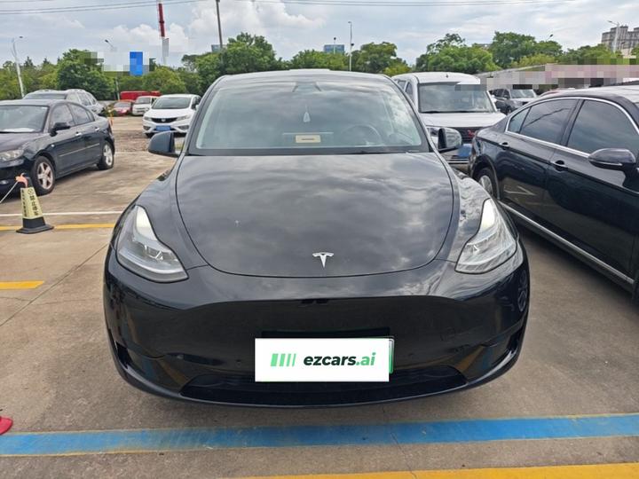Model Y 2022 Facelift RWD photo 2