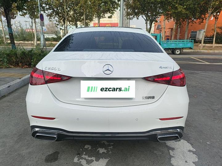 C-Class 2024 Facelift C 260 L 4MATIC Sport photo 5
