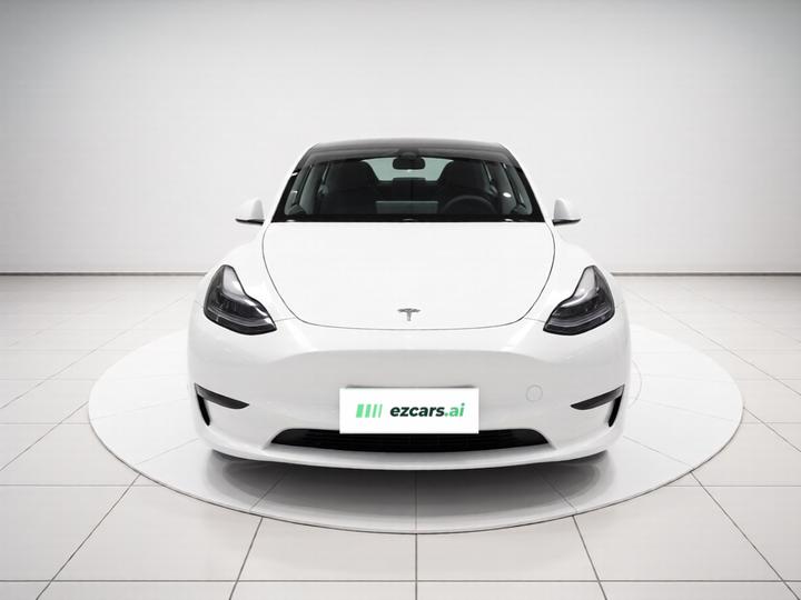Model Y 2024 RWD photo 2