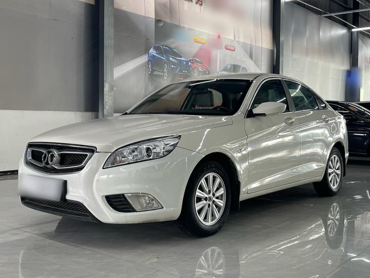 BAIC D50 2014 1.5L MT Standard