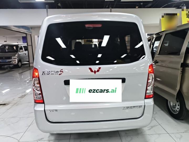Wuling Rongguang S 2021 1.2L Base 5-SeaterLSI photo 3