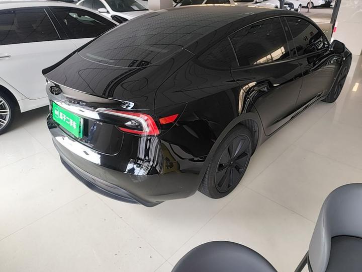 Model 3 2026 RWD photo 4