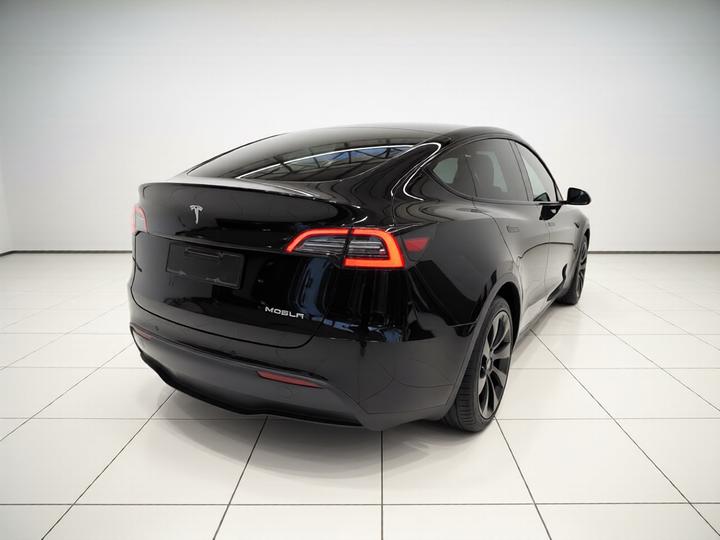 Model Y 2022 Facelift RWD photo 4