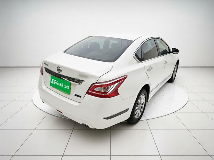 Teana 2013 2.0L XL Comfort photo 6