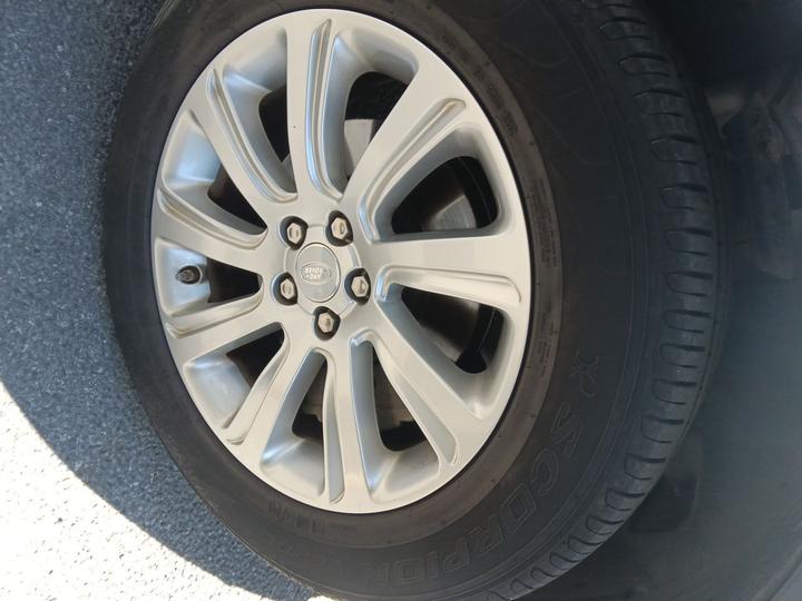 Discovery Sport 2018 240PS SE photo 8