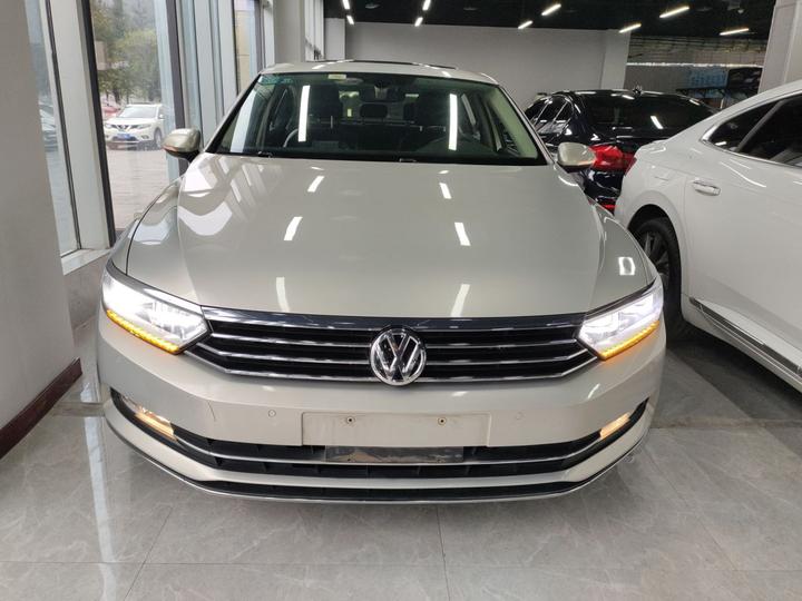 Magotan 2017 330TSI DSG Luxury photo 2