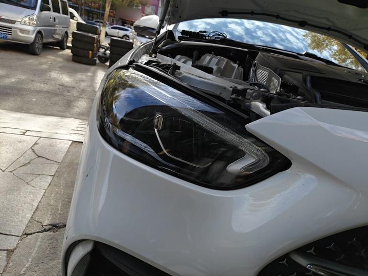 C-Class 2025 C 260 L Sport photo 7