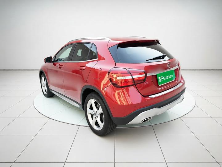 GLA 2017 GLA 200 Dynamic photo 4