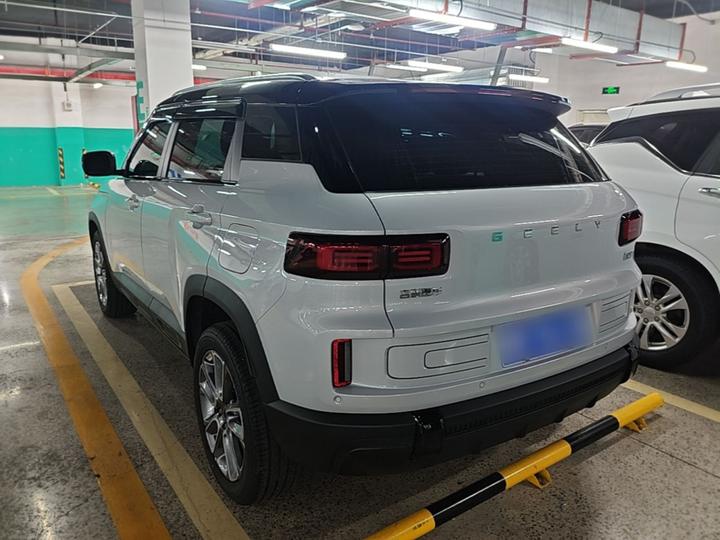 Geely icon 2026 1.5TD photo 4