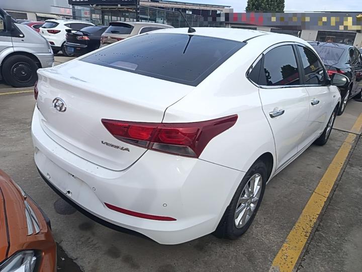2016 1.4L MT GLS photo 4