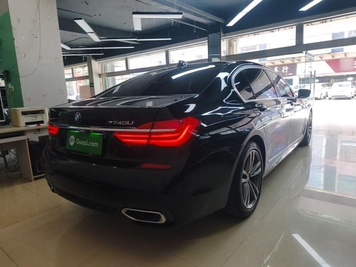 7 Series 2018 730Li Leading M Sport Package photo 4