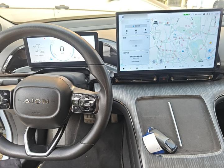 AION S MAX 2024 70 54.6kWh photo 2