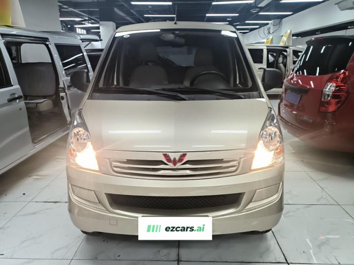 Wuling Rongguang S 2023 1.5L 5/7-Seater photo 2