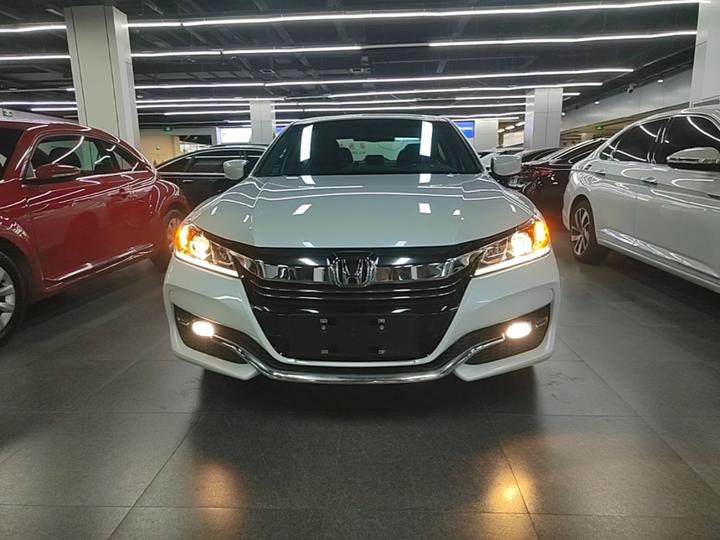 Accord 2016 2.0L Comfort photo 2