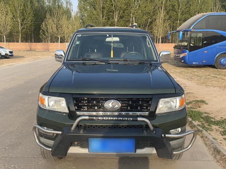 Liebao Q6 2015 2.4L MT AWD Excellence photo 2